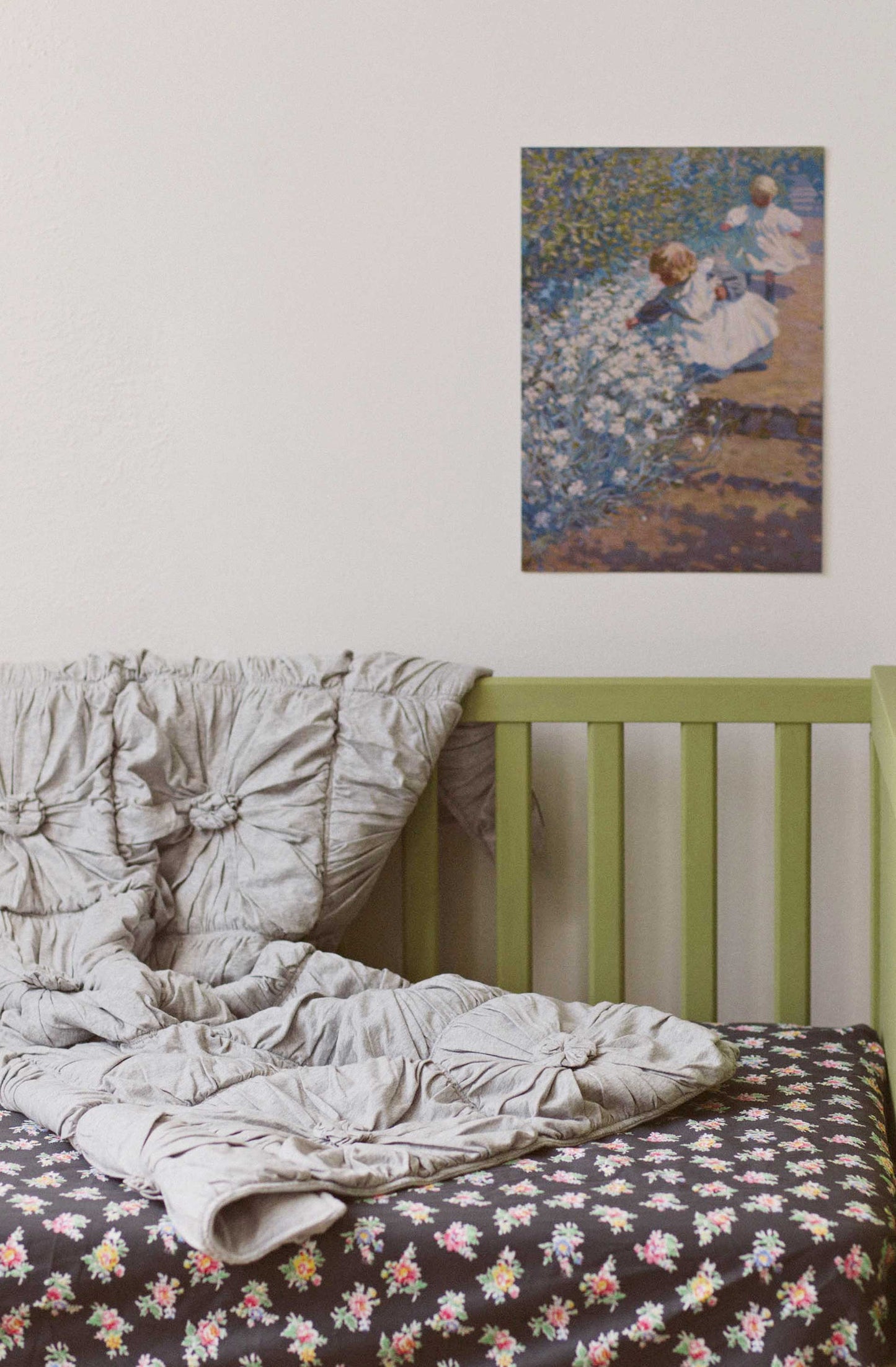 Cot quilt Rosette Grey Marle *organic cotton