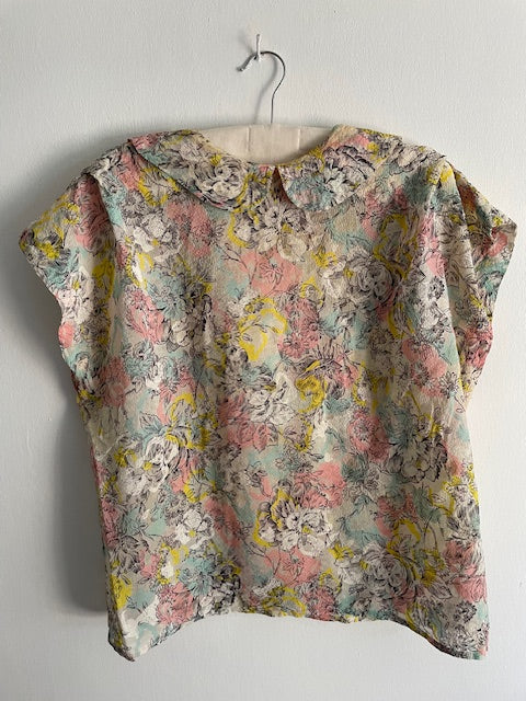 Vintage 1930s top with abstract print