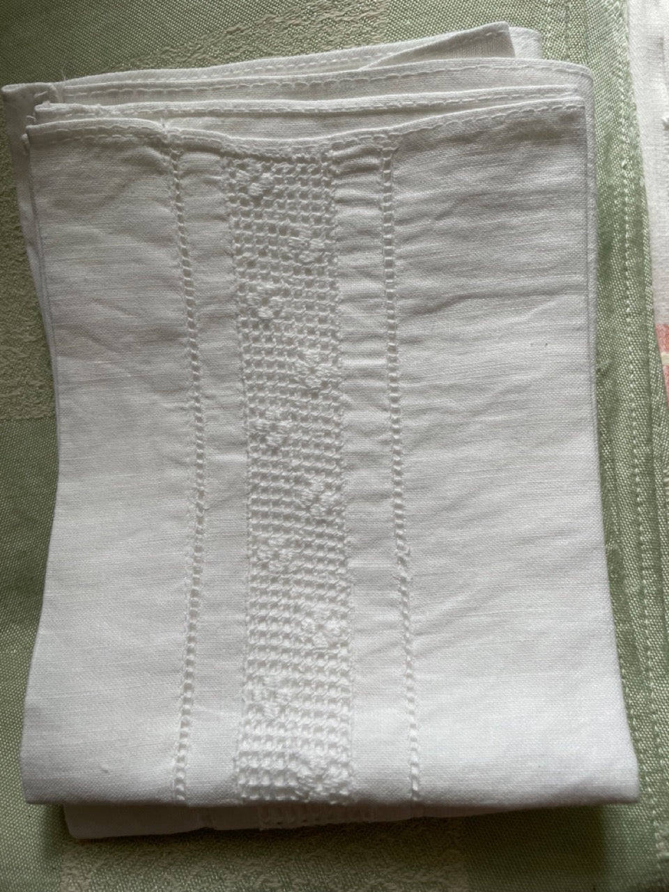 Vintage set of 3 white guest towels