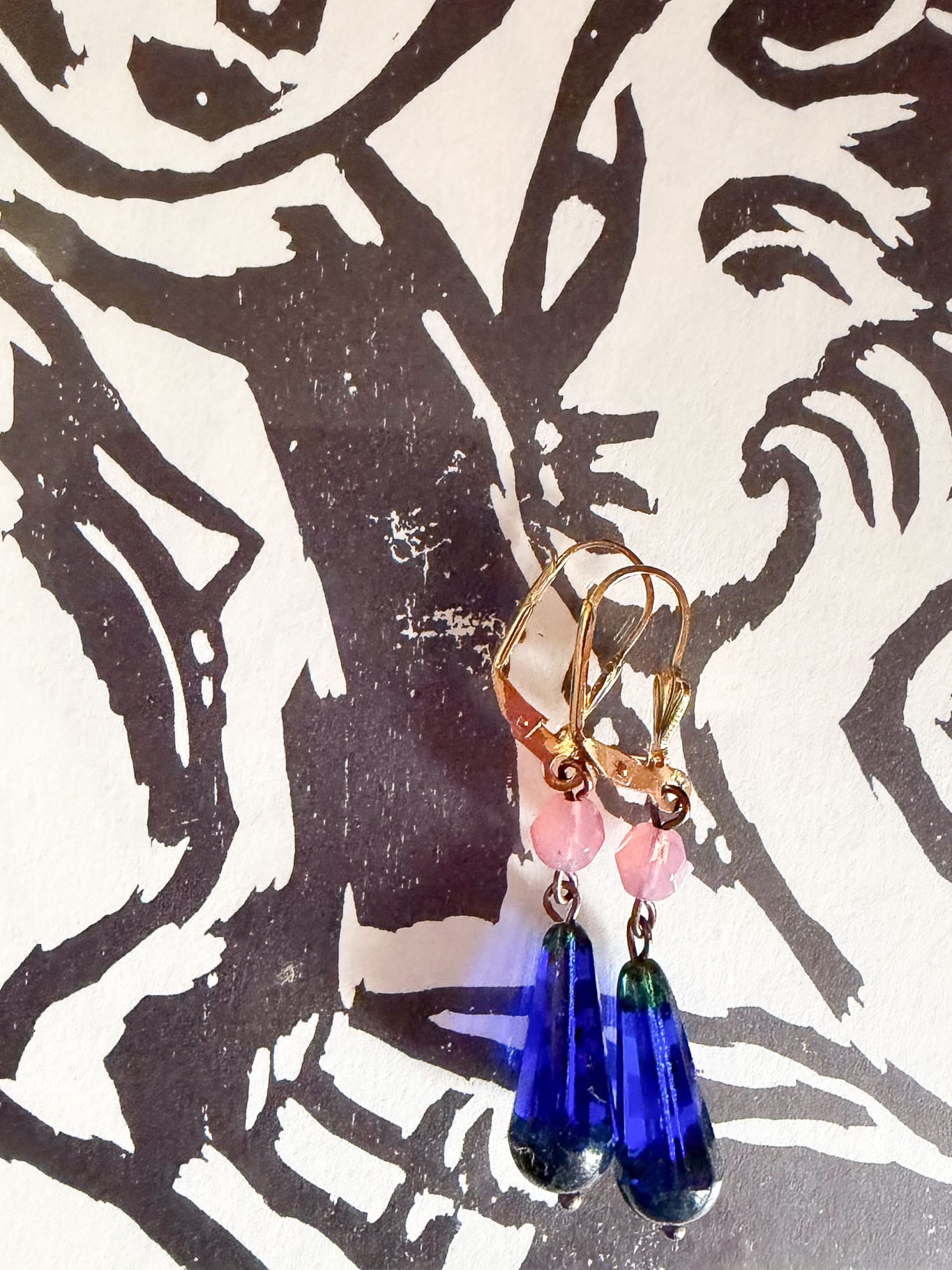 Earrings handmade ultramarine and pink glass