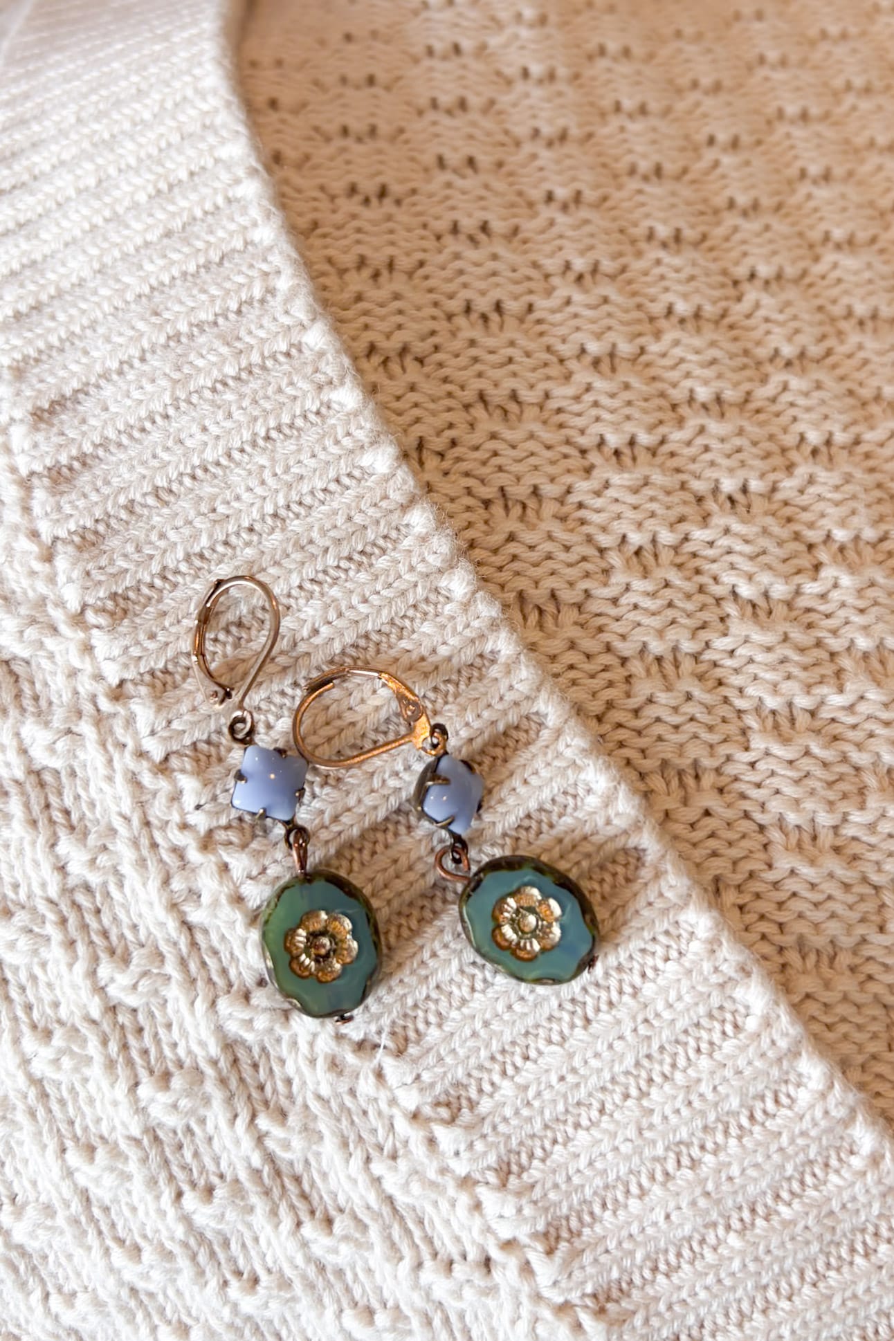 Earrings Vintage lilac and gold flowers