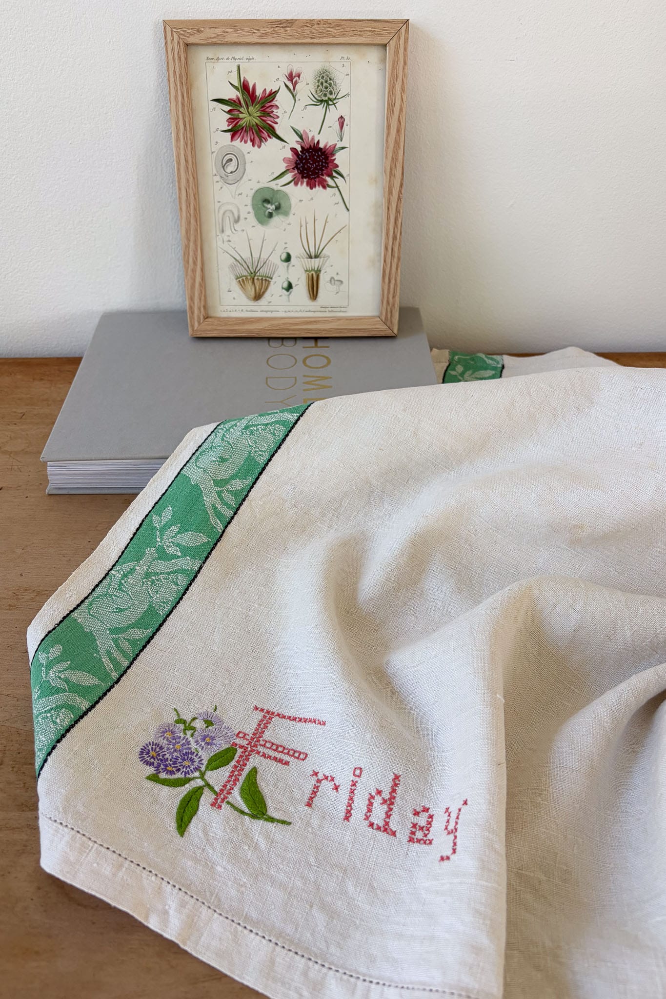 Vintage linen embroidered day of the week tea towel Friday
