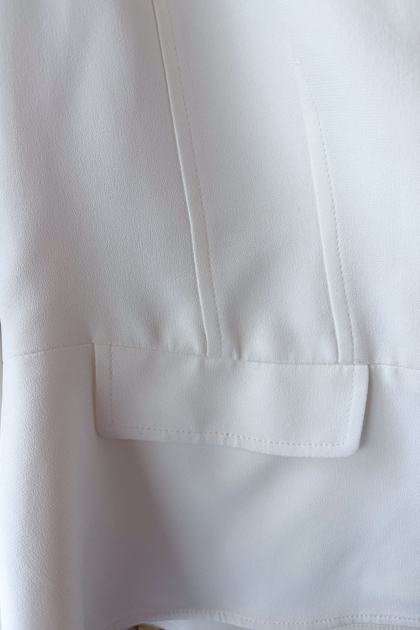 Perri Cutten white blazer 18