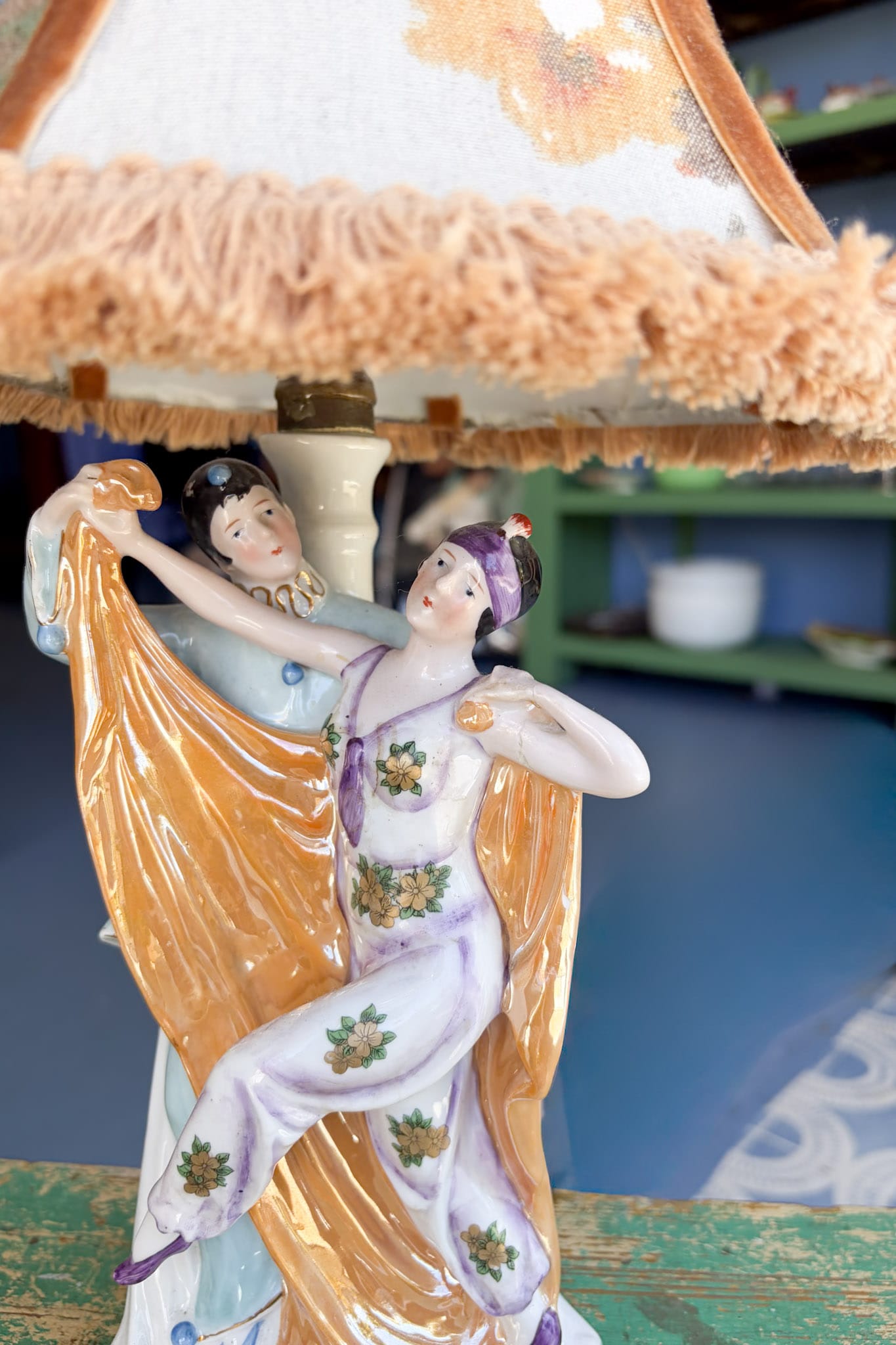 Vintage Art Deco 1920s German dancers lustreware table lamp