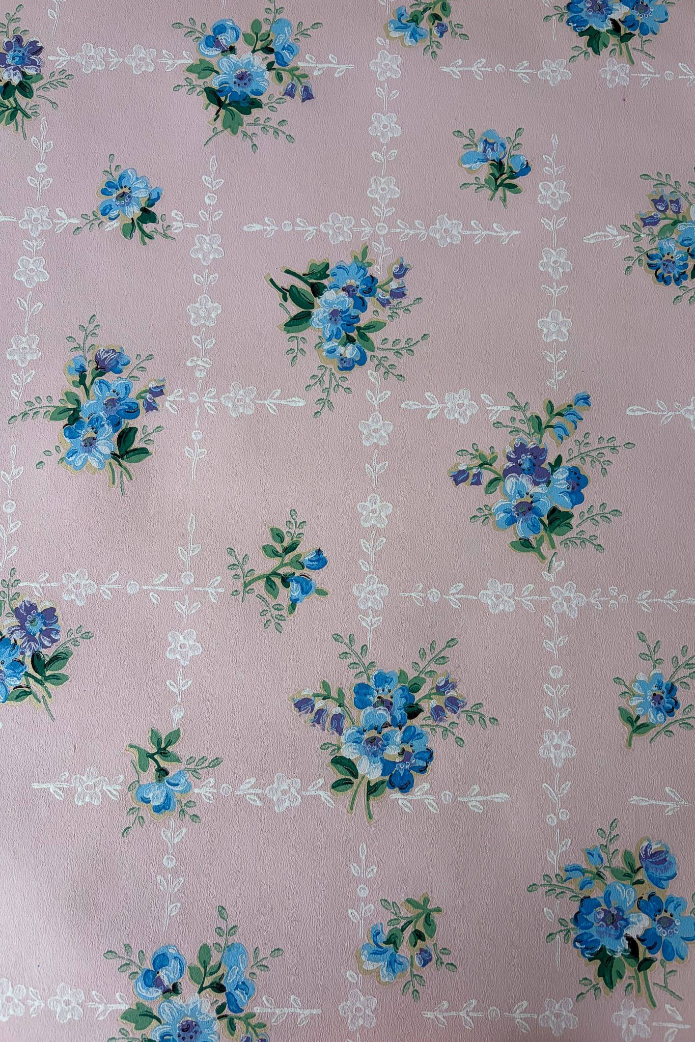 Vintage Wallpaper roll #2 pink with blue flowers