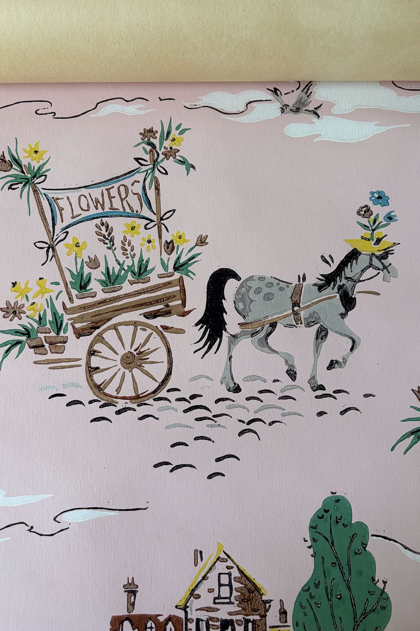 Vintage Wallpaper roll #3  novelty house & horse print