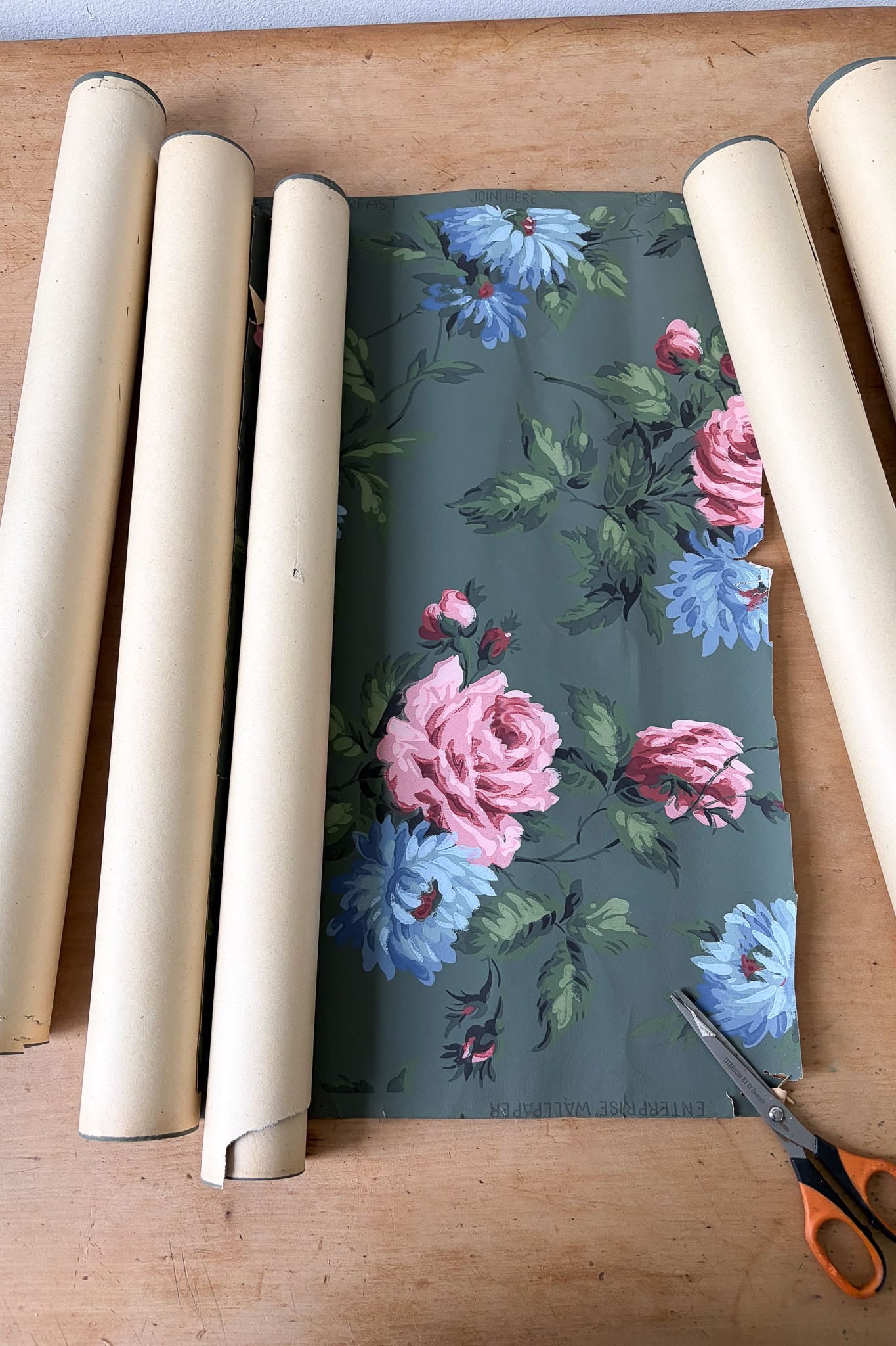 Vintage Wallpaper panels #13 dark green floral