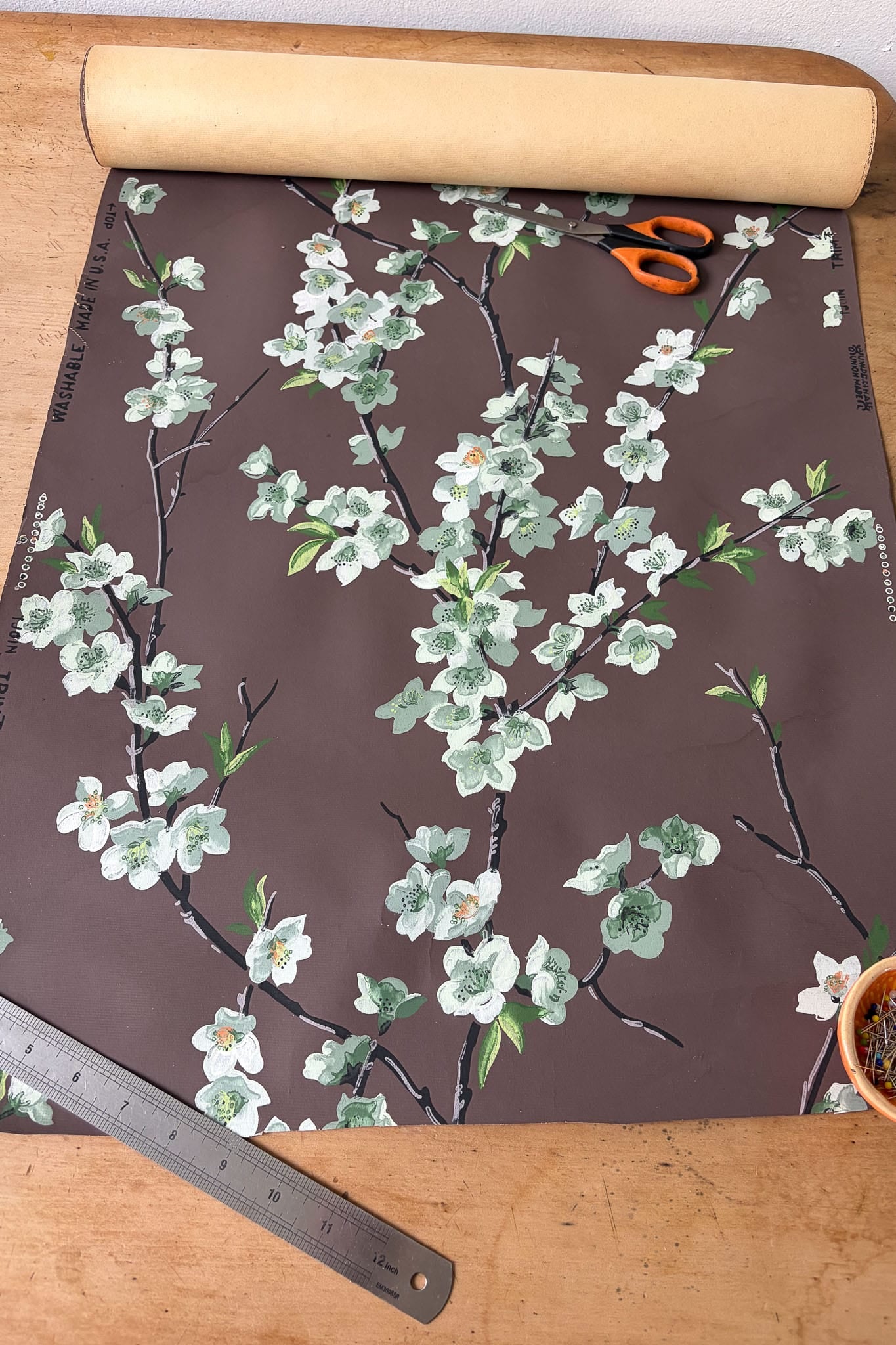 Vintage Wallpaper roll #10 brown with white and green blossoms