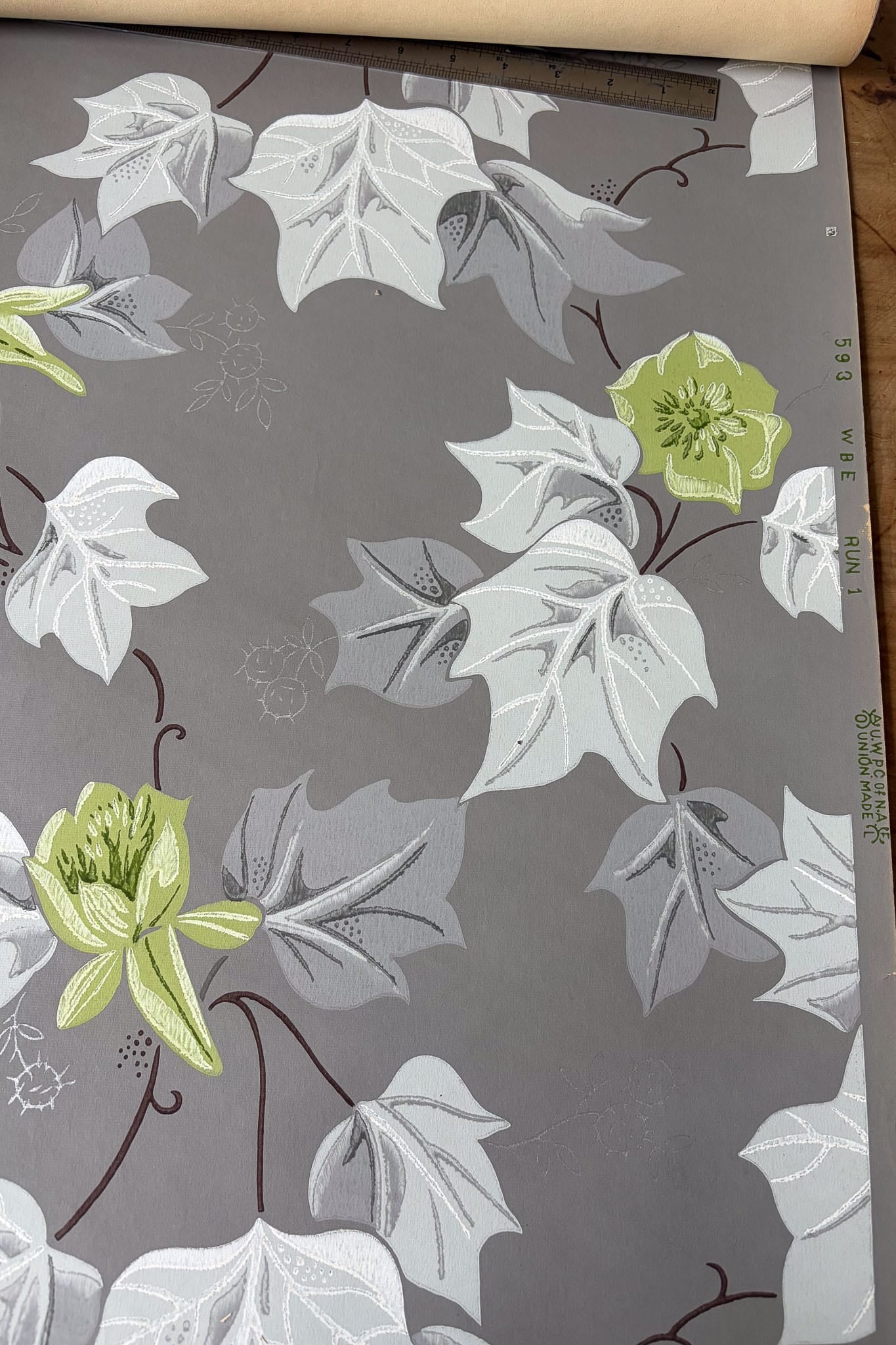 Vintage Wallpaper panels #14 grey floral