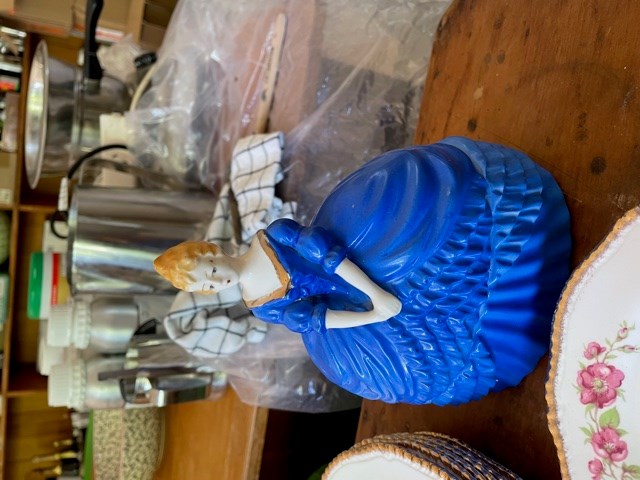 Vintage crinoline lady trinket box