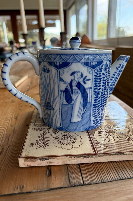Antique Mosa Maastricht Long Eliza chinoiserie 2cup teapot