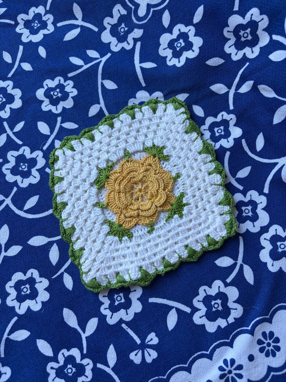 Vintage novelty crochet pot holders