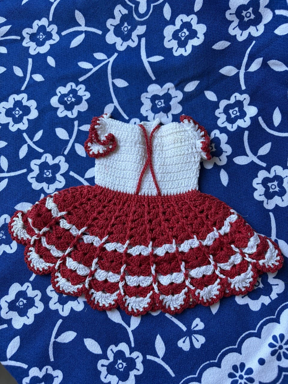 Vintage novelty crochet pot holders