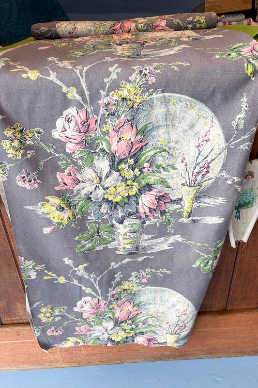 Vintage original 1950s floral barkcloth on roll 4m