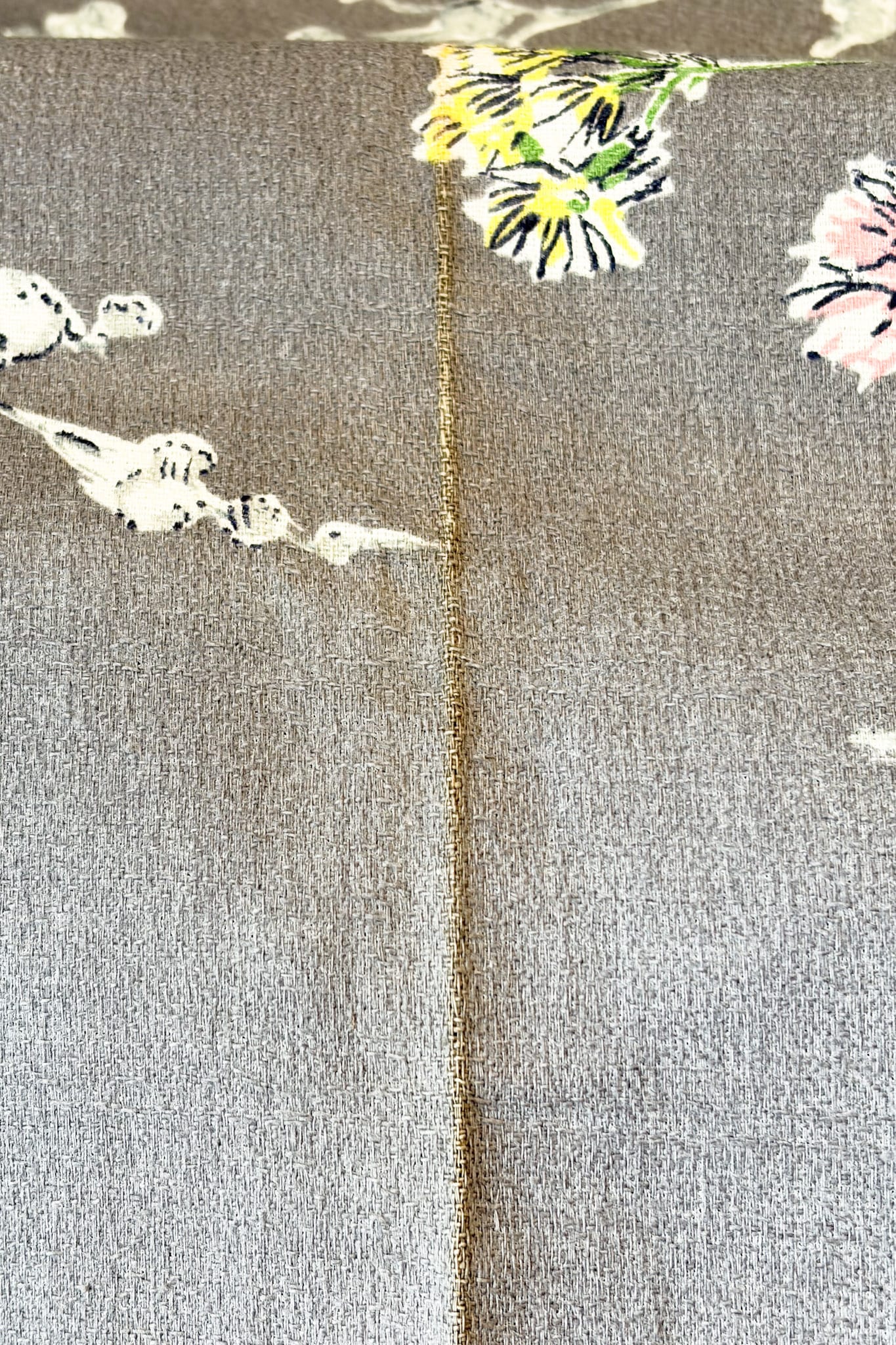 Vintage original 1950s floral barkcloth on roll 4m