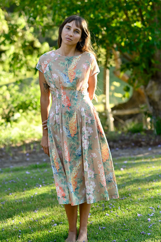 Jasmine dress Flora