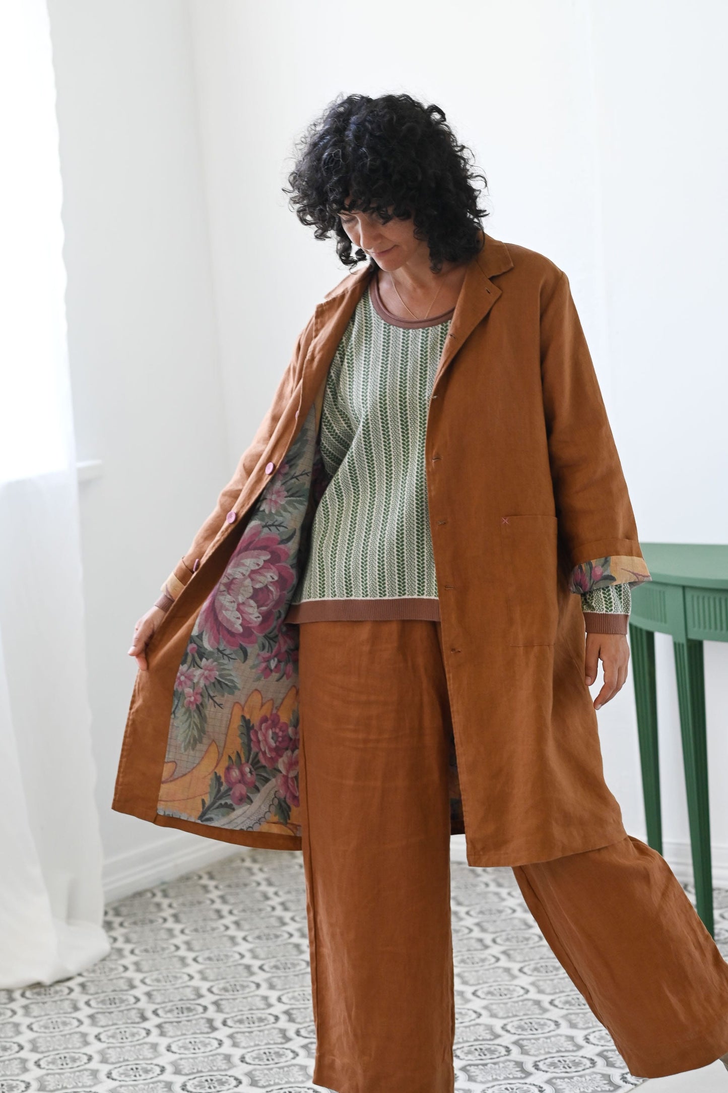 Jenna linen jacket in Tan