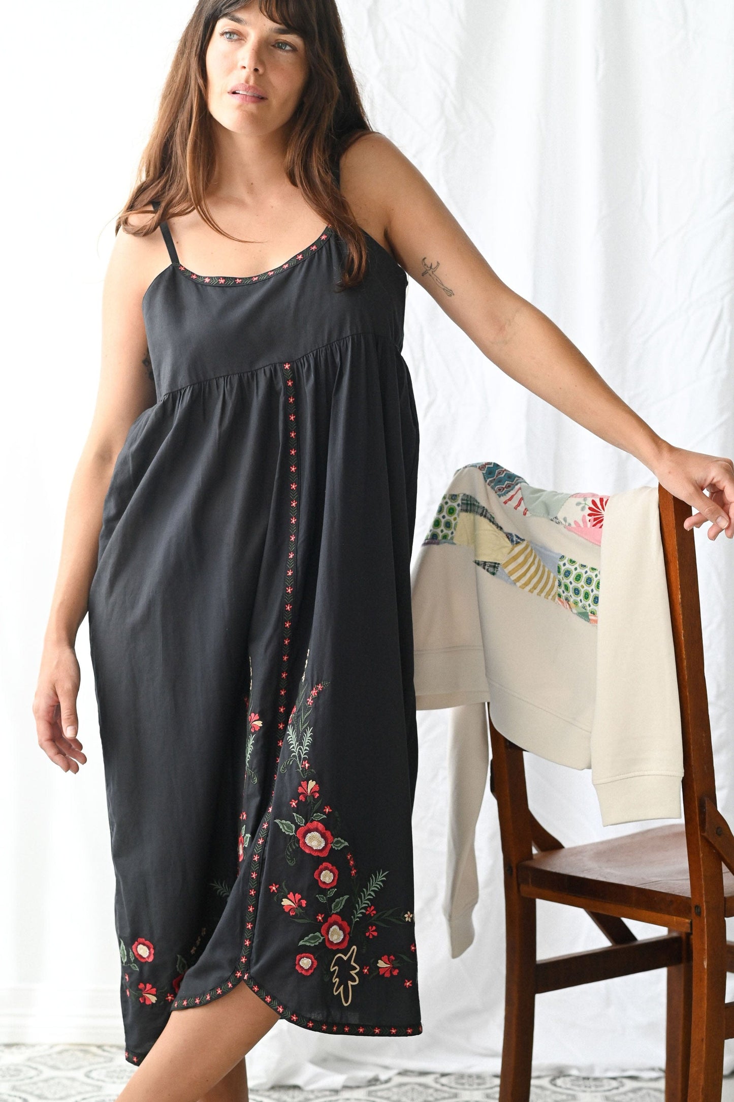 Juliet organic cotton embroidered dress Charcoal