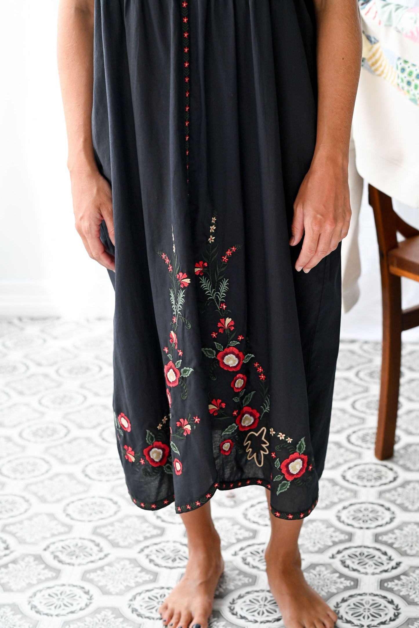 Juliet organic cotton embroidered dress Charcoal