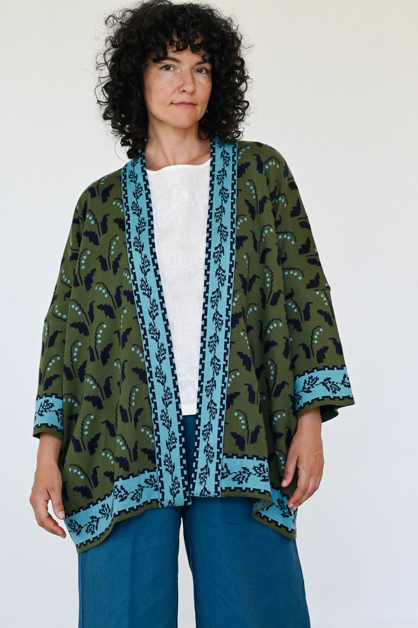 Lola cardigan Bluebell in organic cotton