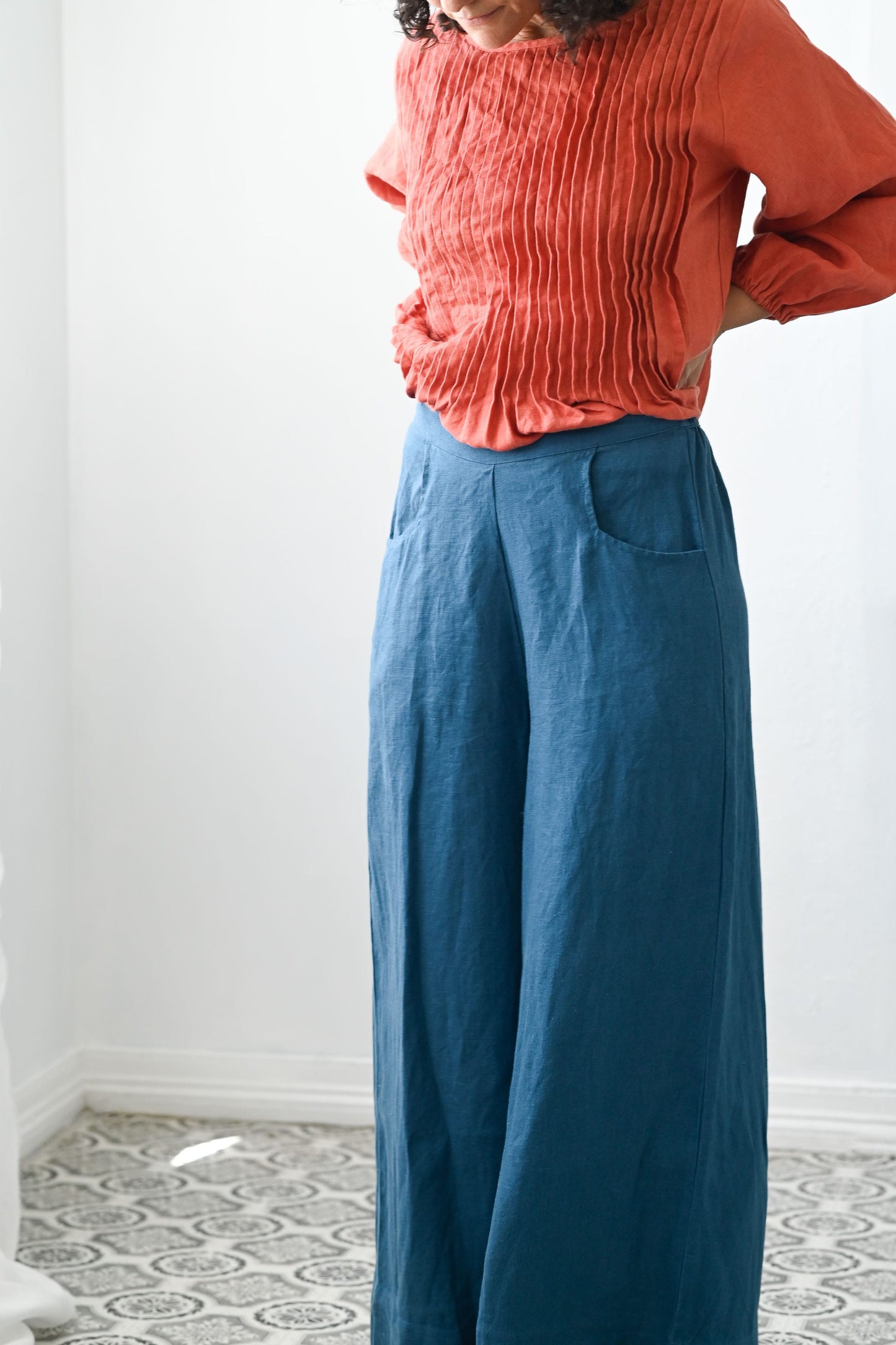 Ollie linen pant in Sapphire