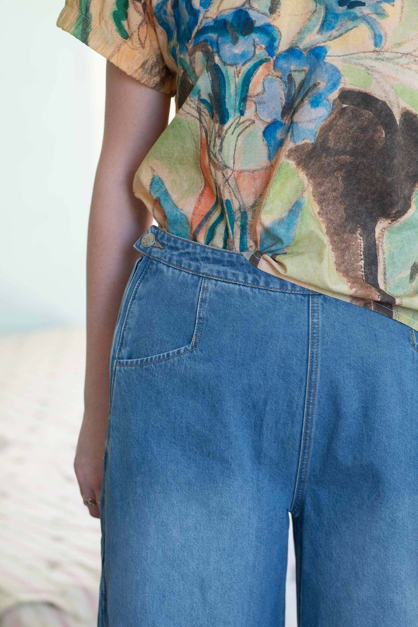 Ollie pant in Denim *organic cotton