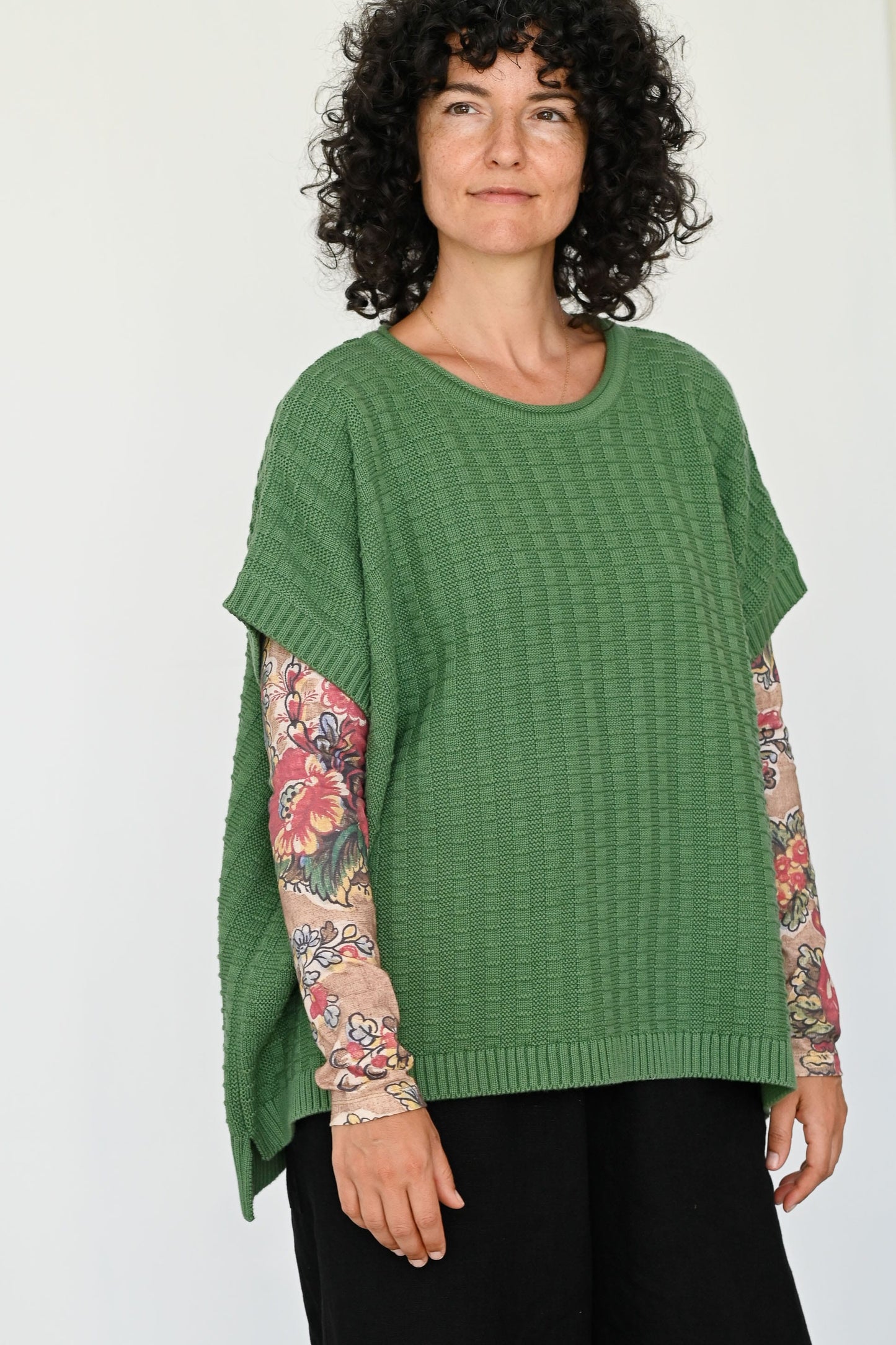 Rennie vest Comfrey organic cotton