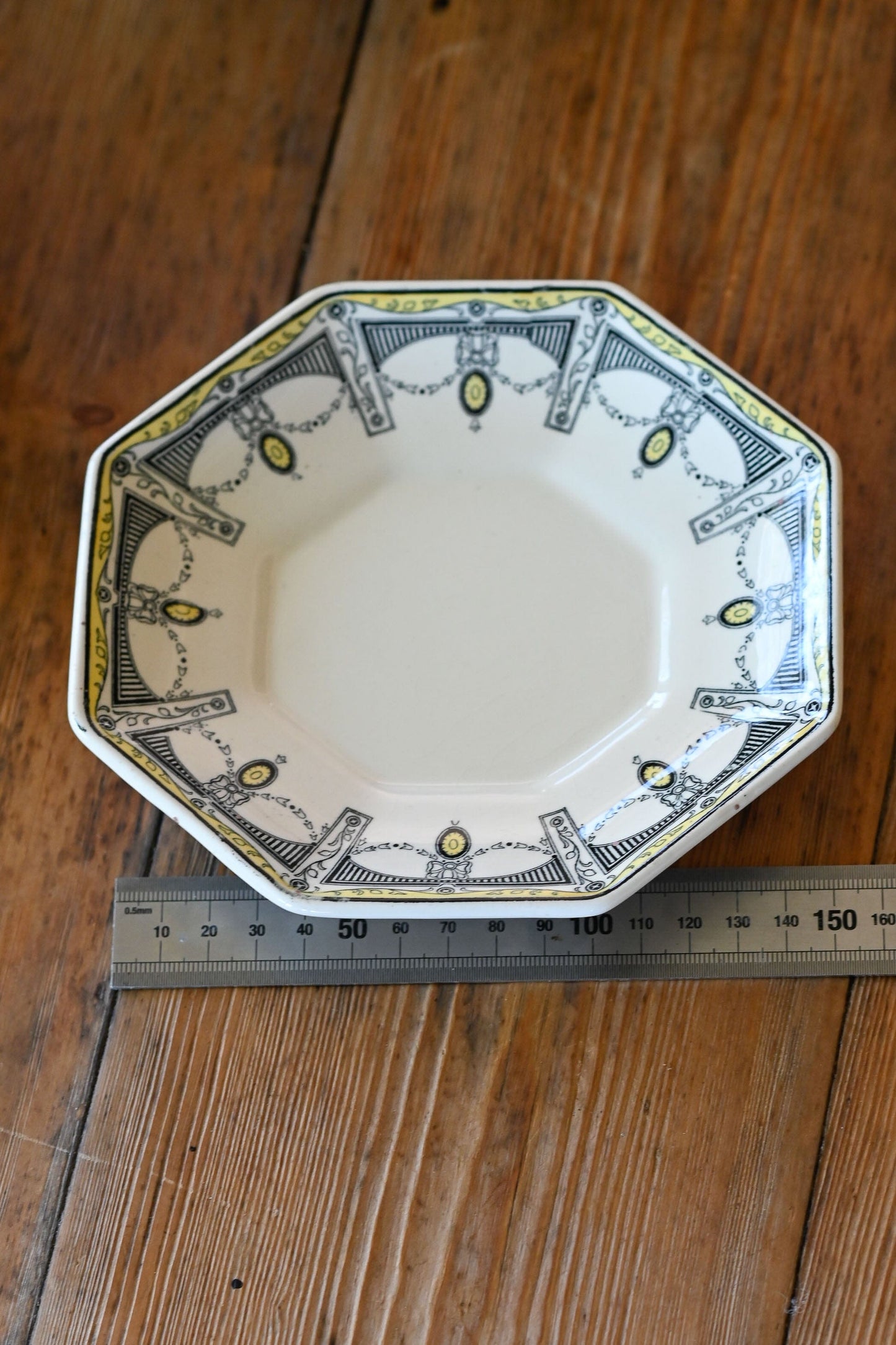 Royal Doulton Claremont Antique 84 piece dinner set 1912