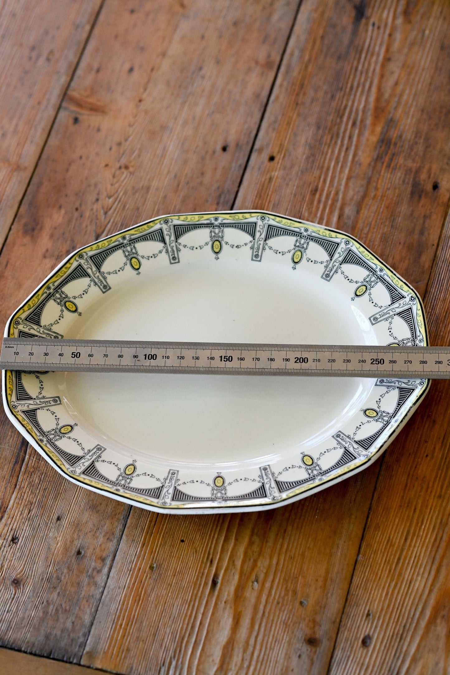 Royal Doulton Claremont Antique 84 piece dinner set 1912