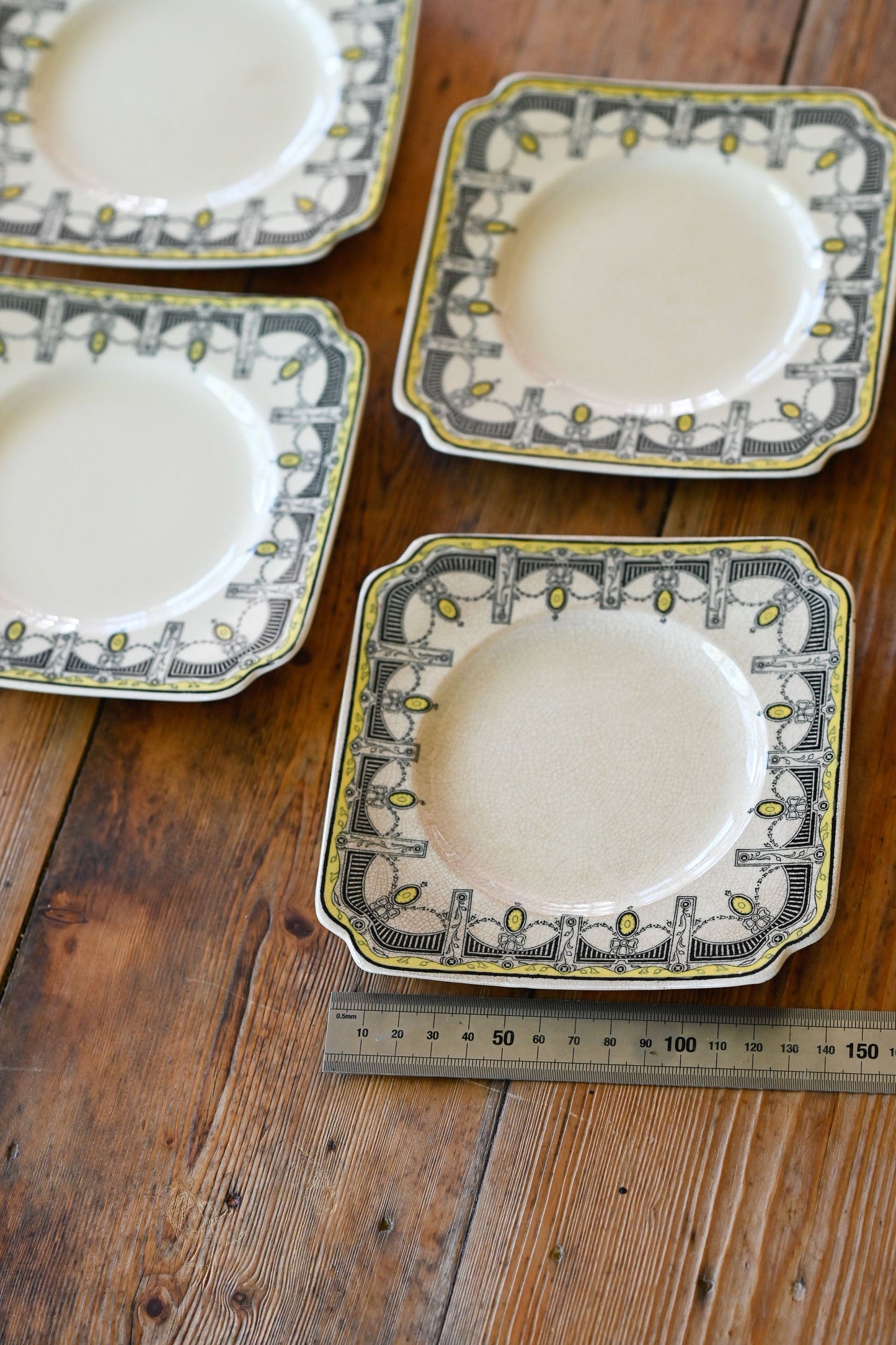 Royal Doulton Claremont Antique 84 piece dinner set 1912