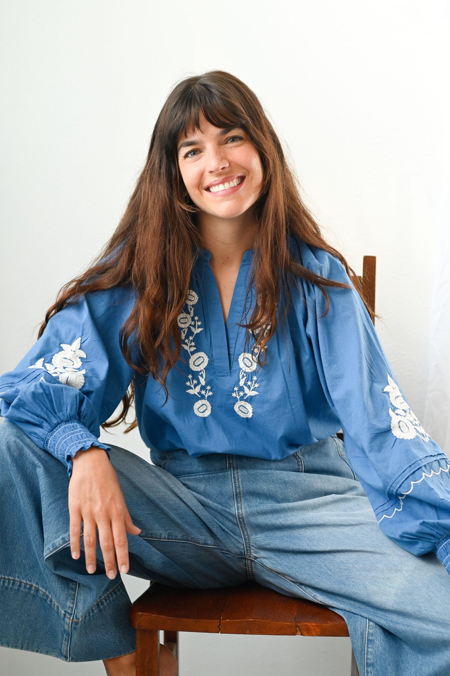 VERA Embroidered blouse in Vibrant Blue
