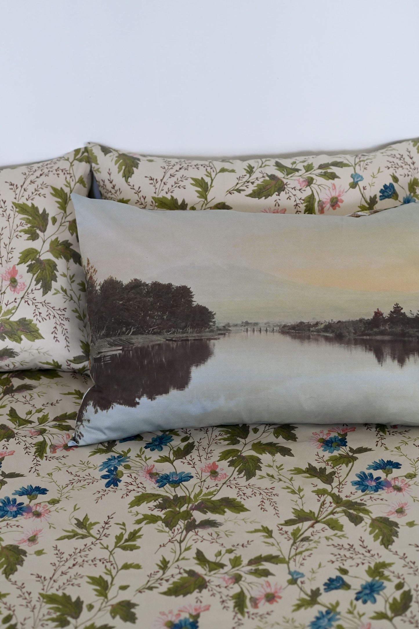 View of Mt Fuji pillowcase set