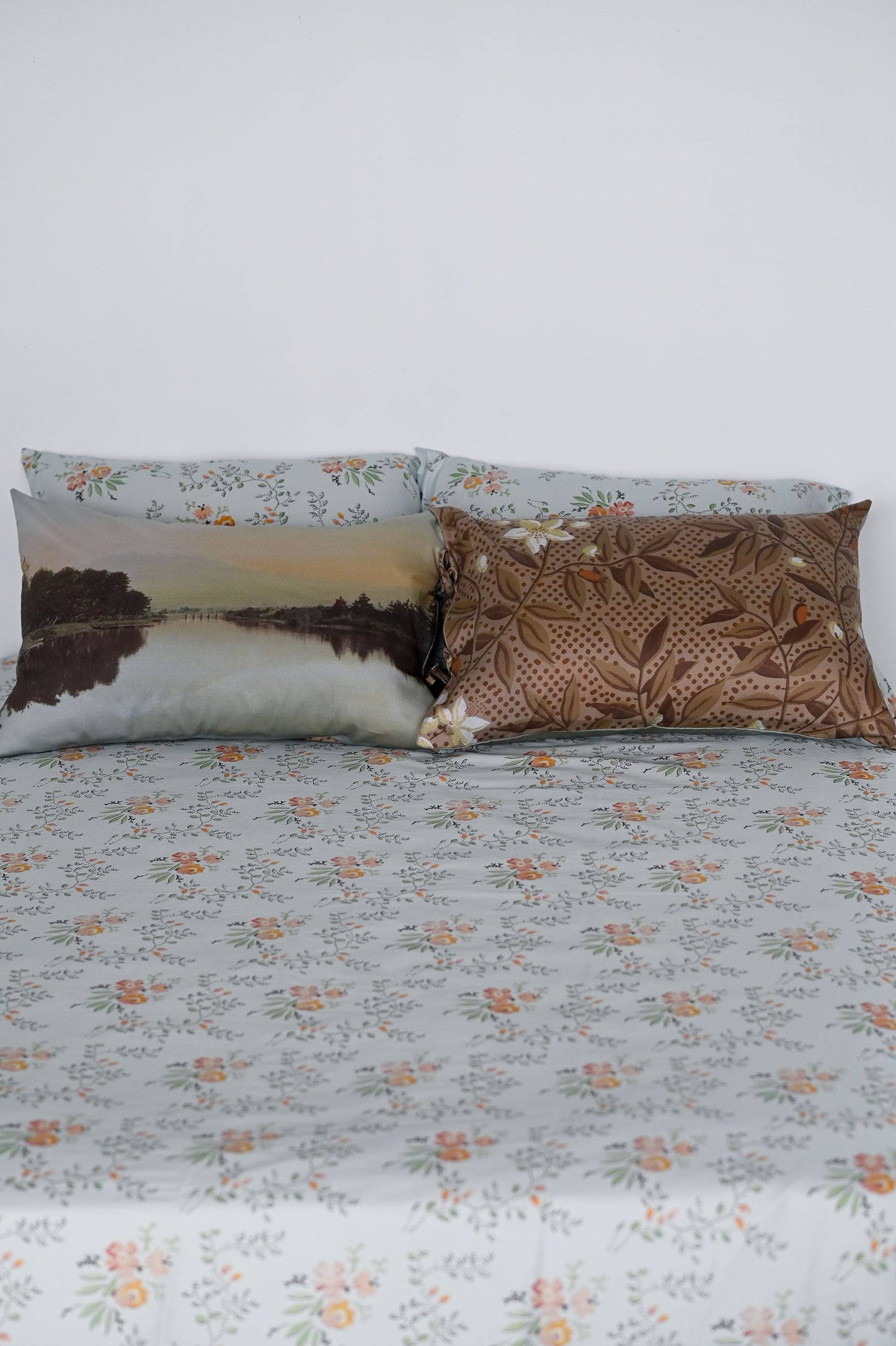 View of Mt Fuji pillowcase set