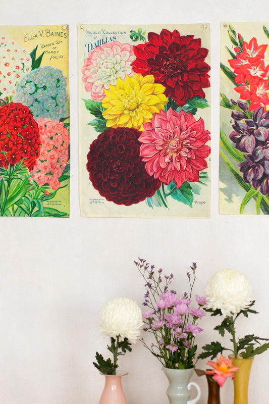 Wall Hanging Dahlia *organic cotton
