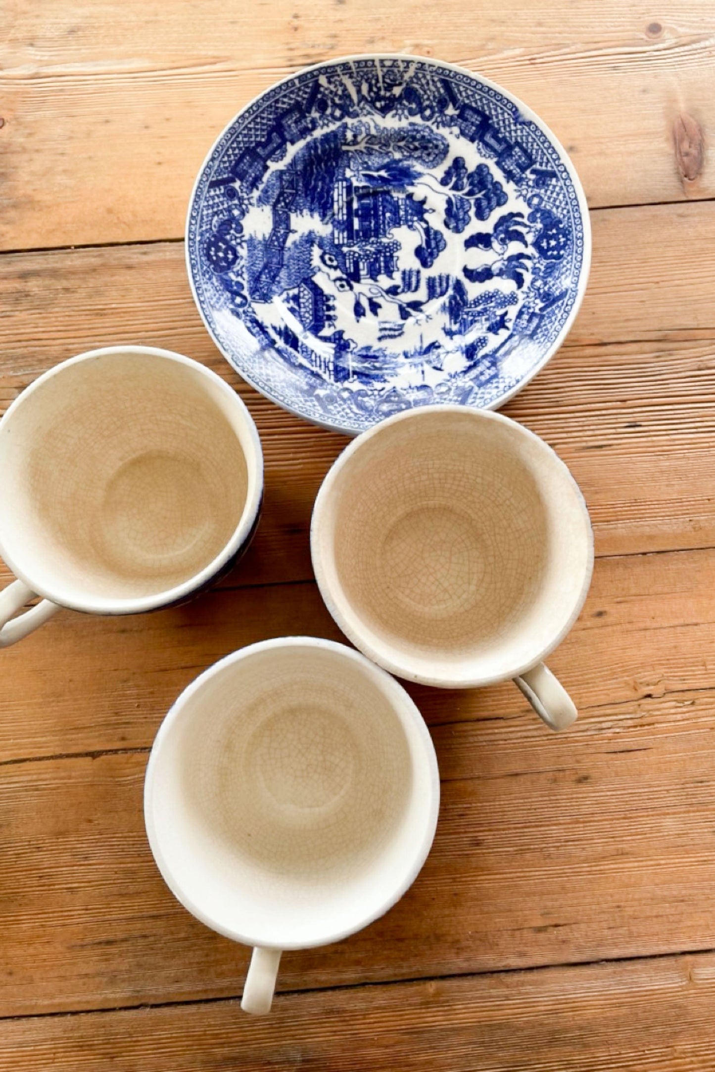 Willow Japan Tea cup and saucer Set of 3 As Is