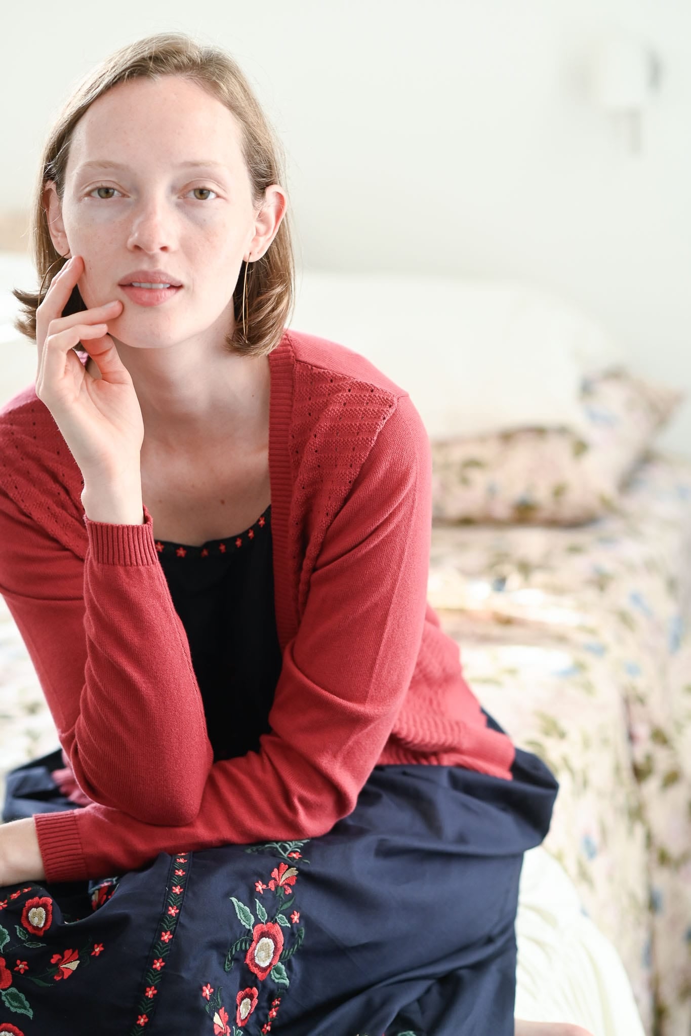 Marin Cardigan Earth Red organic cotton